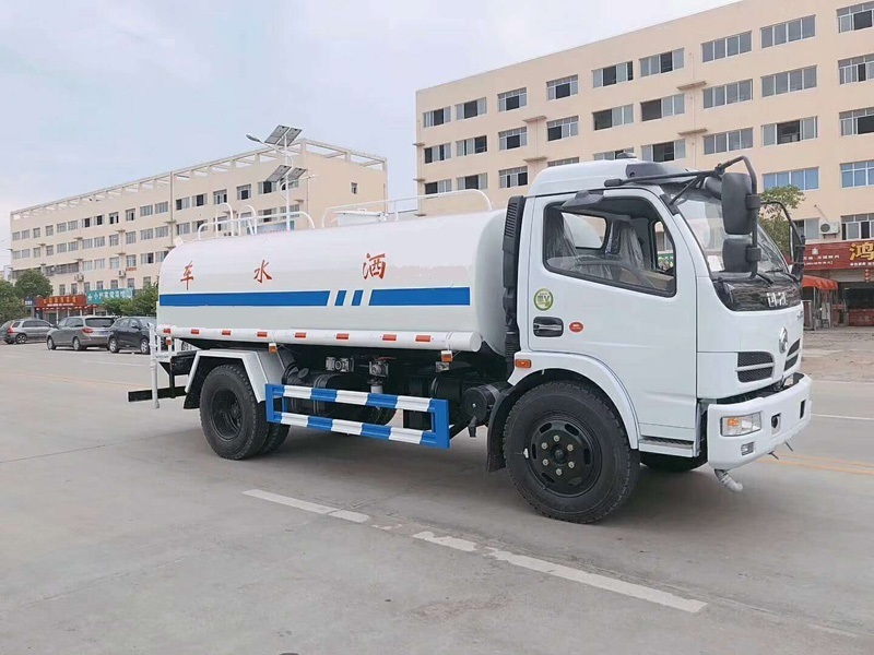 東風福瑞卡灑水車圖片