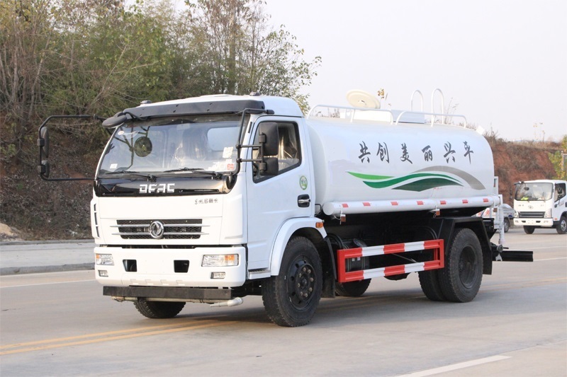 東風多利卡灑水車圖片
